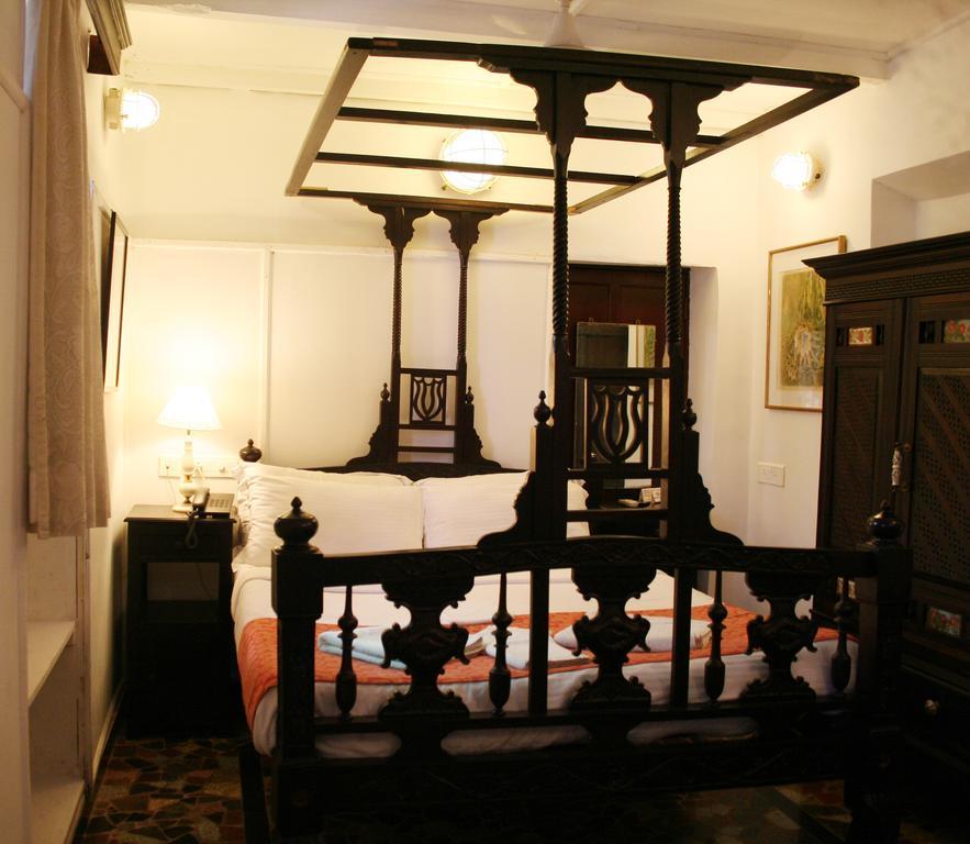 WelcomHeritage Panjim Pousada Panaji Ruang foto